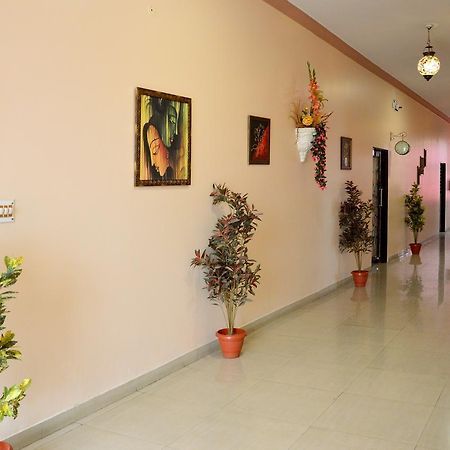 Oyo 6012 Hotel Rockwell Jaipur Buitenkant foto
