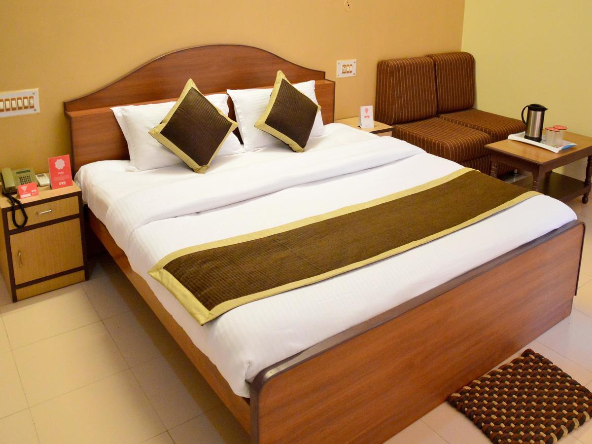 Oyo 6012 Hotel Rockwell Jaipur Buitenkant foto