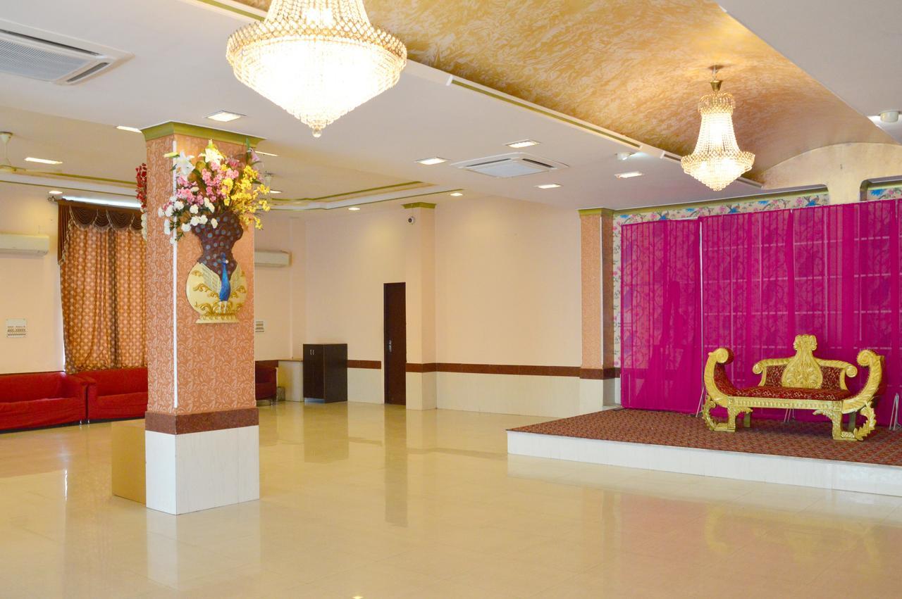 Oyo 6012 Hotel Rockwell Jaipur Buitenkant foto